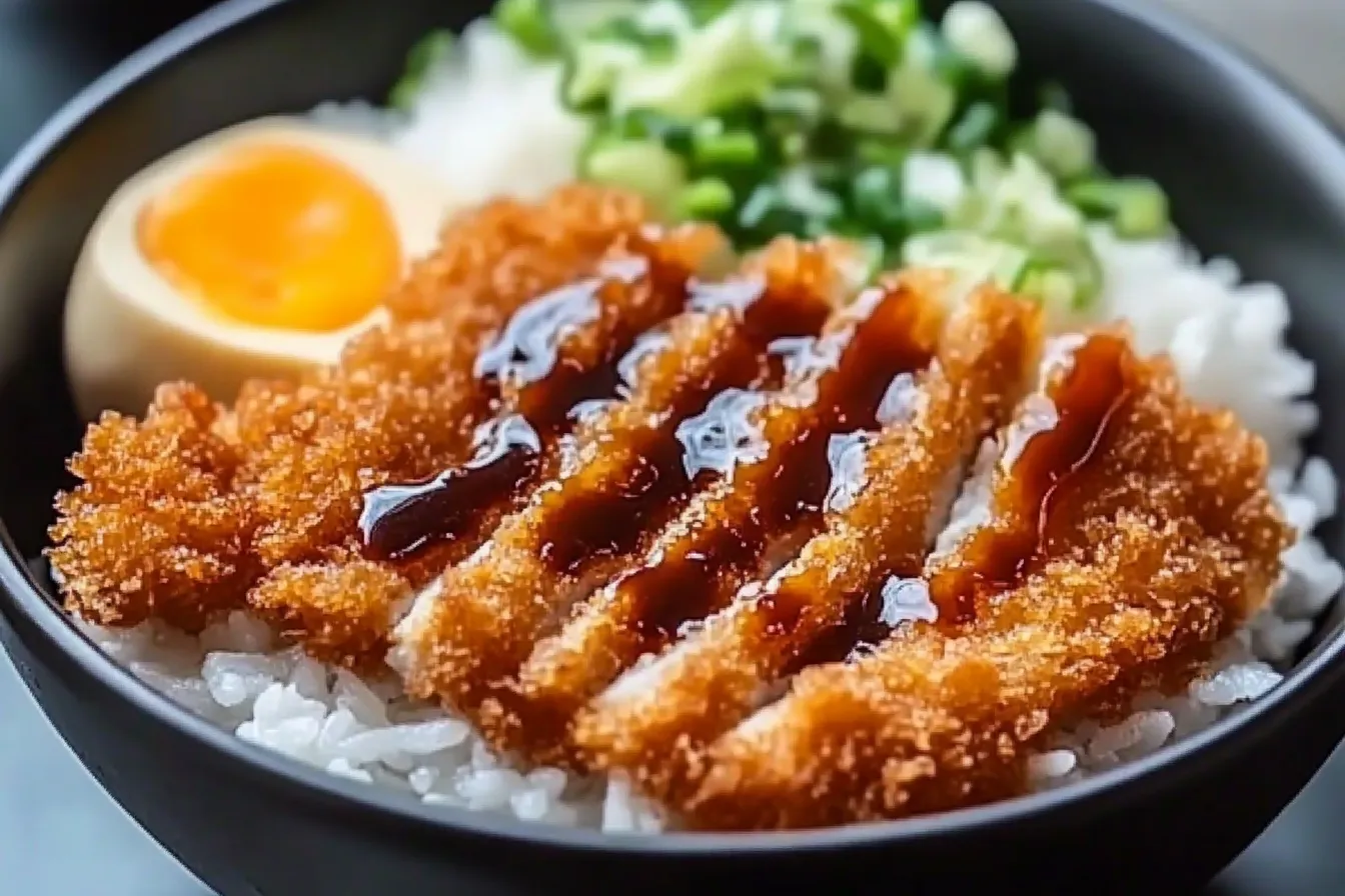 Japanese Katsu Bowls with Tonkatsu